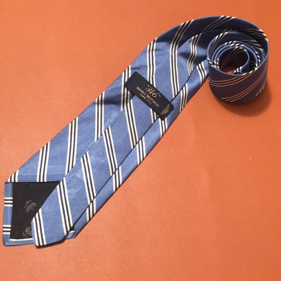 Brooks brothers silk tie - Picture 2 of 9
